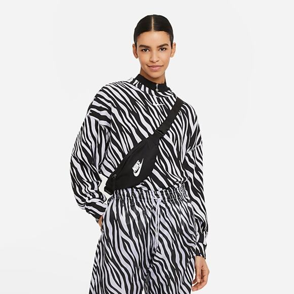 Nike Sportswear Icon Clash Women's Crew Sweatshirt Purple Black Zebra Print NWT - Picture 2 of 10